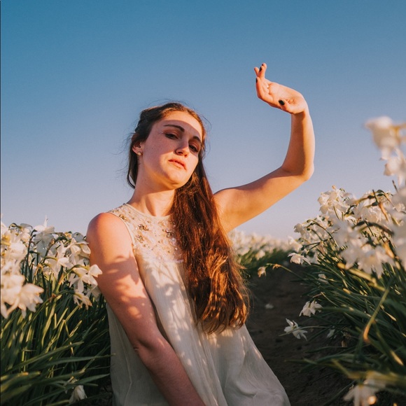 Meet Elle! - Picture 3 of 5